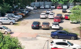 Đóng cửa 4 bãi xe lậu tại Khu đô thị Linh Đàm