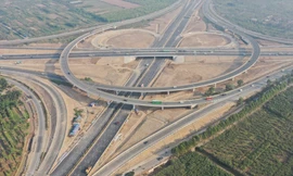 Cận cảnh nút giao 400 tỷ đồng kết nối Vành đai 3 với cao tốc Hà Nội-Hải Phòng