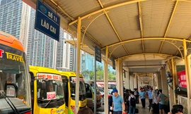 Ngày đầu nghỉ lễ 30/4, khách tăng hơn 300% tại các bến xe