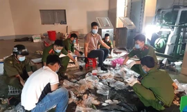 90 kg ma tuý được cất giấu trong nội tạng đông lạnh bị phát hiện.