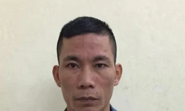 Đối tượng Hùng tại cơ quan công an.