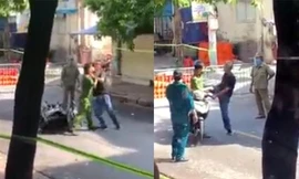 Khống chế đối tượng cầm gạch doạ đập cảnh sát tại chốt kiểm soát dịch