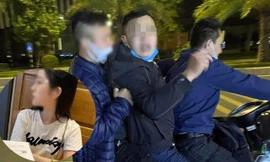 Cô gái bị nhóm thanh niên trêu ghẹo, hành hung.