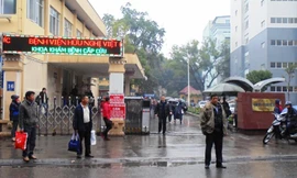 Người đàn ông tử vong khi rơi từ tầng 5 Bệnh viện Việt Đức