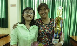 Nữ sinh giỏi tiếng Anh giành học bổng 120 triệu đồng