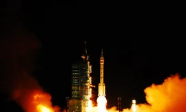 Tàu vũ trụ Thần Châu 8 của Trung Quốc đã phóng thành công