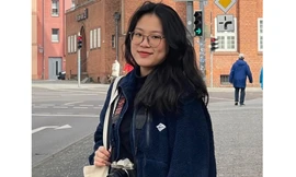 Con đường đến với học bổng đầy mơ ước và những 'tiết học' Tiếng Việt đặc biệt bên trời Tây