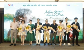 NSƯT Võ Hoài Nam: ‘Làm phim để chui vào nỗi nhớ từng khán giả’