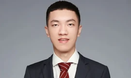 Thiên tài Toán học 27 tuổi về nước trở thành giáo sư