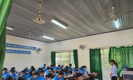 Vụ hiệu trưởng bị ‘tố’ chuyên quyền: Kiến nghị lên Bí thư tỉnh