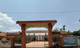 Nhà trường tự kết luận 2 học sinh 'dùng ma túy' để buộc thôi học