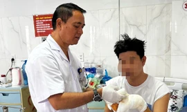 Nhiều thanh thiếu niên tàn phế, nguy kịch vì chơi pháo nổ