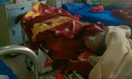 Bốn trẻ thương vong vì chế pháo nổ: Đặt mua nguyên liệu trên mạng