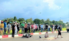 Vụ thanh niên 16 tuổi lái mô tô tông thai phụ tử vong: Ai giao xe?