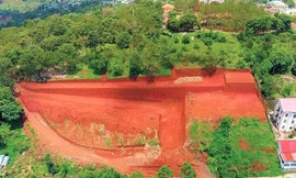 Quả đồi đẹp nhất TP. Gia Nghĩa bị san ủi, biến dạng. Ảnh: CTV