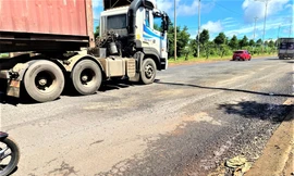 Hé lộ nguyên nhân đường 700 tỷ ở Buôn Ma Thuột nát như tương
