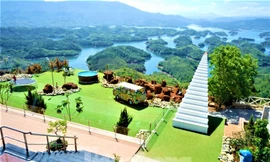 Yêu cầu cưỡng chế loạt công trình trái phép băm nát ‘Vịnh Hạ Long trên núi’