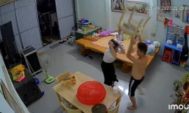 Người chồng bị tố đánh vợ con nhập viện