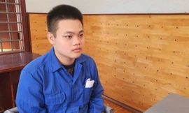 Bị đối phương chém trượt, nam thanh niên 'đáp trả' bằng 6 phát súng 