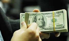 Khi chợ đen tạm đóng