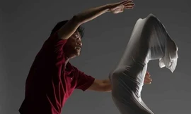 'Vua ảnh nude' Thái Phiên gây sốt với 'Cách ly'