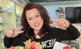 Vợ cố nghệ sĩ Chí Tài cảm kích tấm lòng fan ở quê nhà