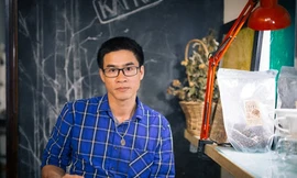 Nhà thơ bestseller Nguyễn Phong Việt tiết lộ về quà giáng sinh tặng độc giả 