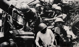 Ảnh quý hiếm về những khoảnh khắc 12 ngày đêm chống B52