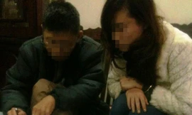 Doanh nghiệp thê thảm, thầy bói lên hương