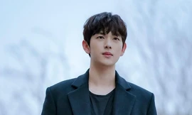 Im Siwan khiến ai nấy trầm trồ vì cách ủng hộ cực thông minh dành cho người dân Ukraine