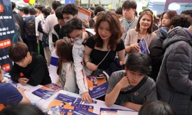 Rộn rã ngày hội tuyển sinh năm 2024
