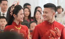 Đám hỏi Quang Hải - Chu Thanh Huyền: Từ dàn siêu xe 25 tỷ đồng đến tráp dát vàng đính 700 viên đá