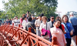 Khách quốc tế đến Hà Nội chơi Tết tăng gần gấp đôi 