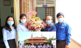 Tri ân Tổng phụ trách Đội, chắp cánh ước mơ cho học sinh có hoàn cảnh khó khăn