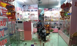 Hiện trường người phụ nữ nằm gục