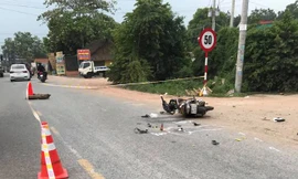 Bị xe tải tông, 3 người trong gia đình thương vong