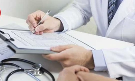 Bình Dương: Phát hiện 6 bác sĩ ‘dỏm’, chuyển hồ sơ để công an điều tra