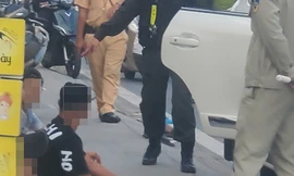 Công an Bình Dương giải cứu một người bị trói trên ô tô