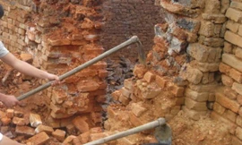 Bước đầu cơ quan chức năng xác định vụ nổ do quả mìn lẫn vào đất sét trước khi đưa vào lò gạch.