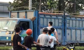 Xử lý nhóm người chặn xe chém tài xế giữa đường ở Bình Dương