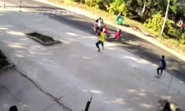 Phó trưởng công an bị cướp tông văng gần 10m bất động giờ ra sao?