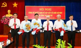 Nhiều lãnh đạo chủ chốt tỉnh Bình Dương xin nghỉ hưu trước tuổi