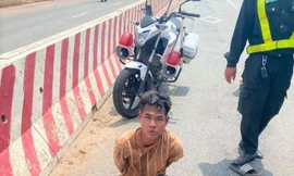 Cảnh sát truy đuổi kẻ trộm ô tô hơn 35km 