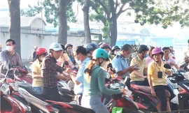 Thưởng Tết bằng vàng cho công nhân 