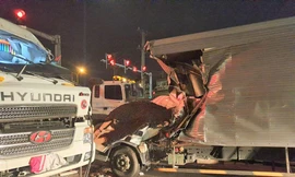 Tai nạn kinh hoàng trên đường huyết mạch ở Bình Dương