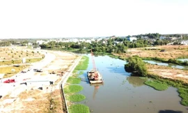 Các tỉnh Đông Nam Bộ thống nhất xây loạt cầu, đường tránh 'ngăn sông cách chợ'