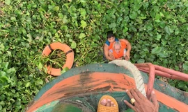 Cứu sống cụ ông nhảy cầu tự tử trên sông Sài Gòn