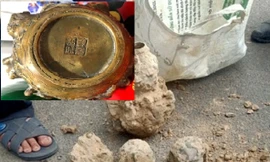 Đào móng làm nhà ở Bình Dương, phát hiện nhiều tượng đồng kỳ lạ