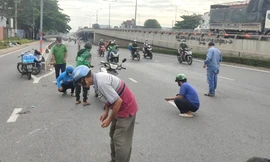 Công an Bình Dương nói gì về việc 'hiệp sĩ' hút đinh bị đưa về trụ sở?