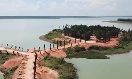 Công trình Quốc gia hồ Dầu Tiếng bị xâm lấn